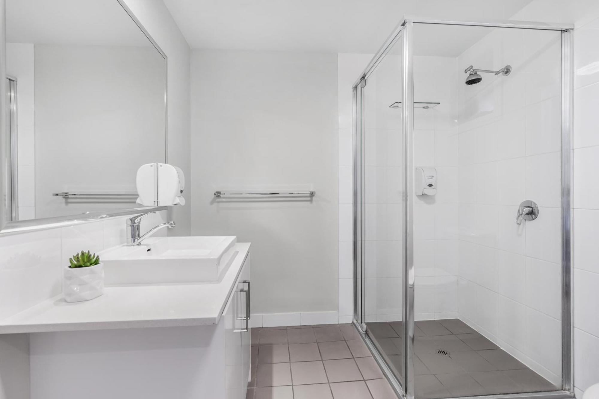 Studio Apartment Accessible